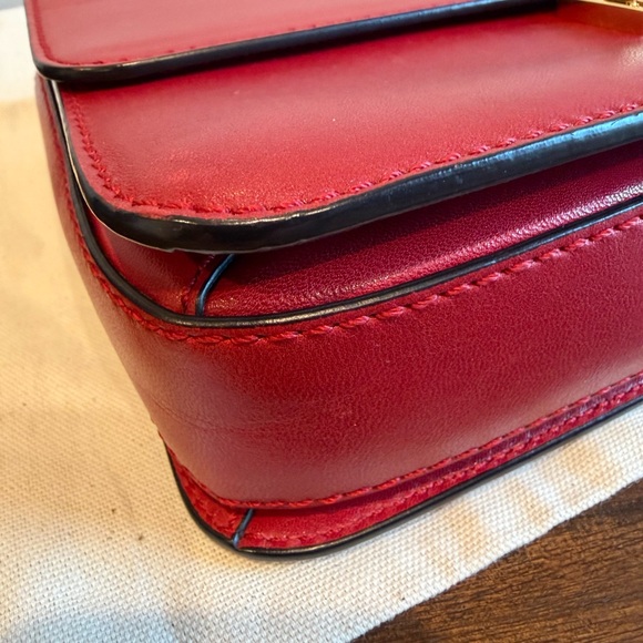 ❤️EUC❤️ VALENTINO 2015 L”Amour Fall Collection Crossbody - Stunning! - Picture 7 of 11